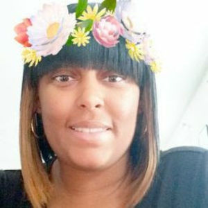 Meet your Posher, Kendra